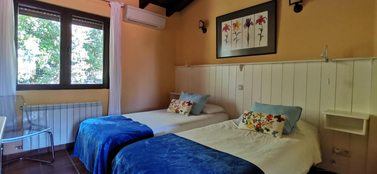 Hotel Rural El Camino Канделеда Екстер'єр фото