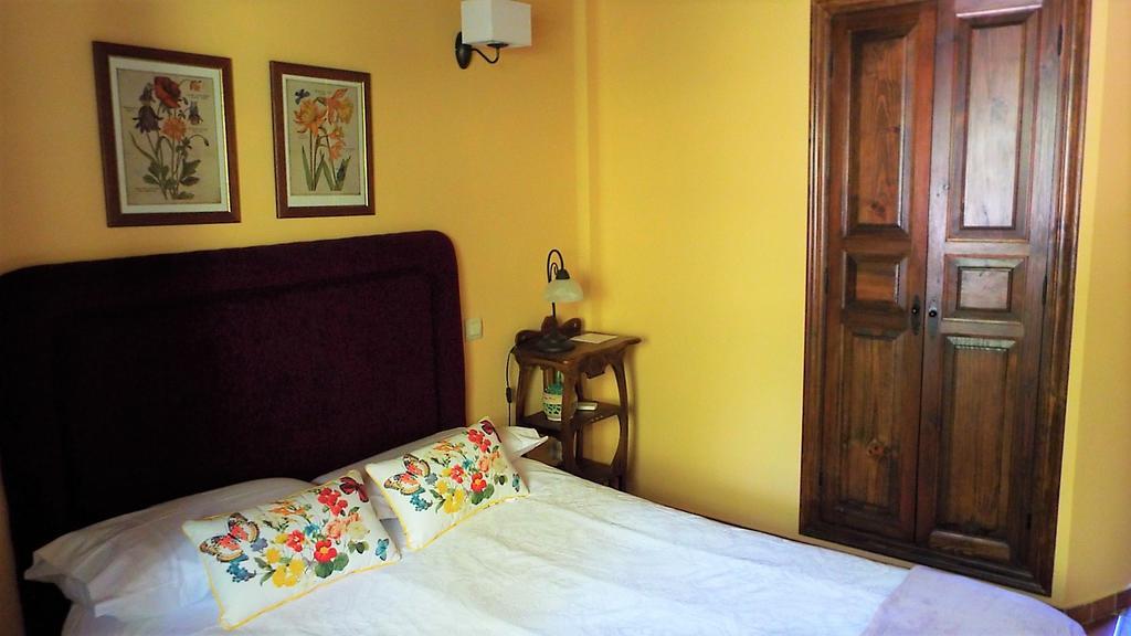 Hotel Rural El Camino Канделеда Екстер'єр фото