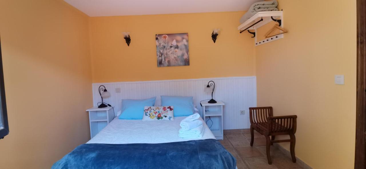 Hotel Rural El Camino Канделеда Екстер'єр фото